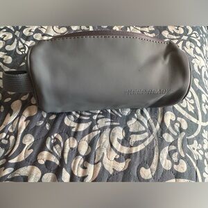 Gray Leather Toiletry Bag with Zipper Closure
